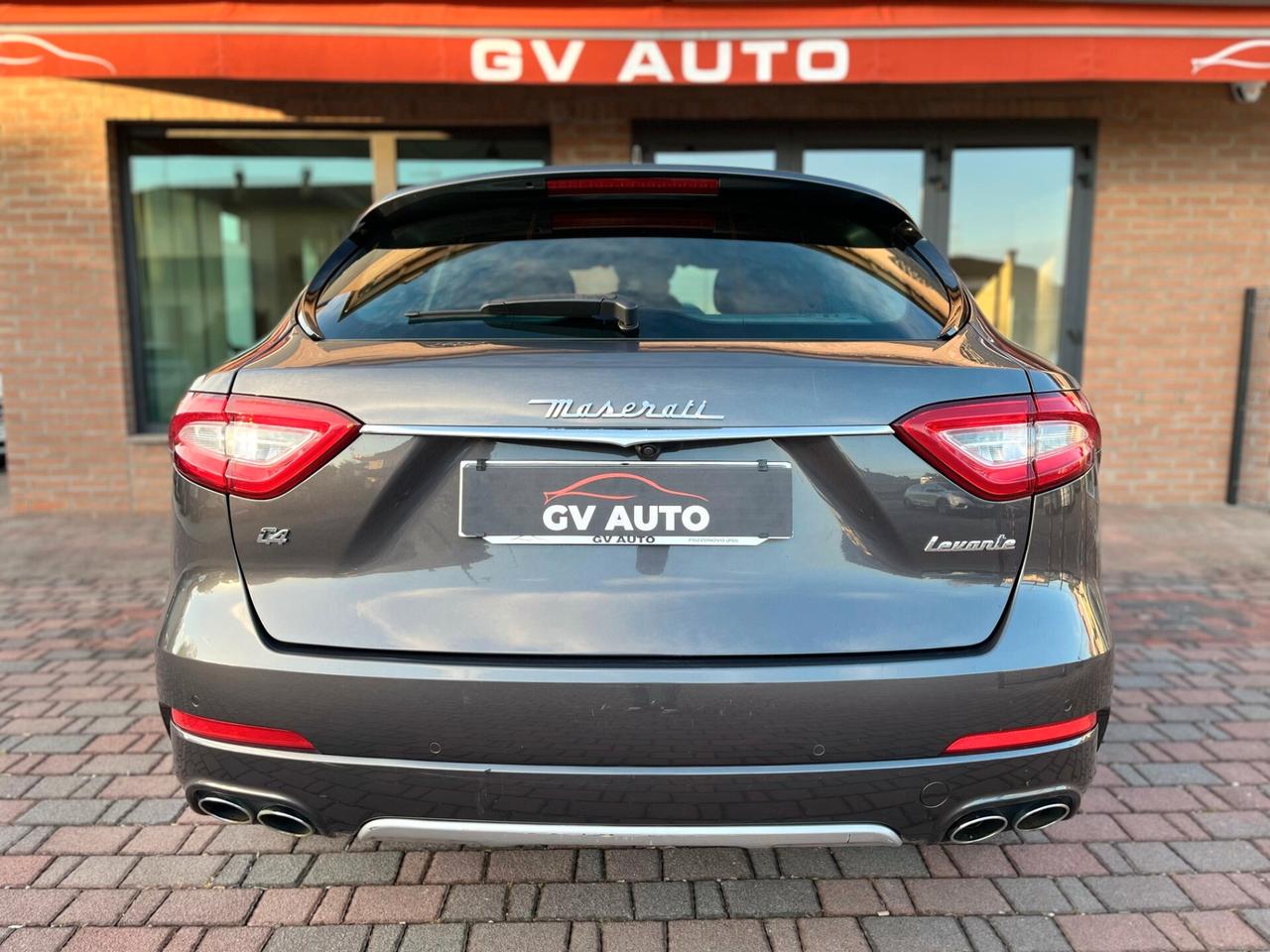 MASERATI LEVANTE 250cv AWD GRANLUSSO