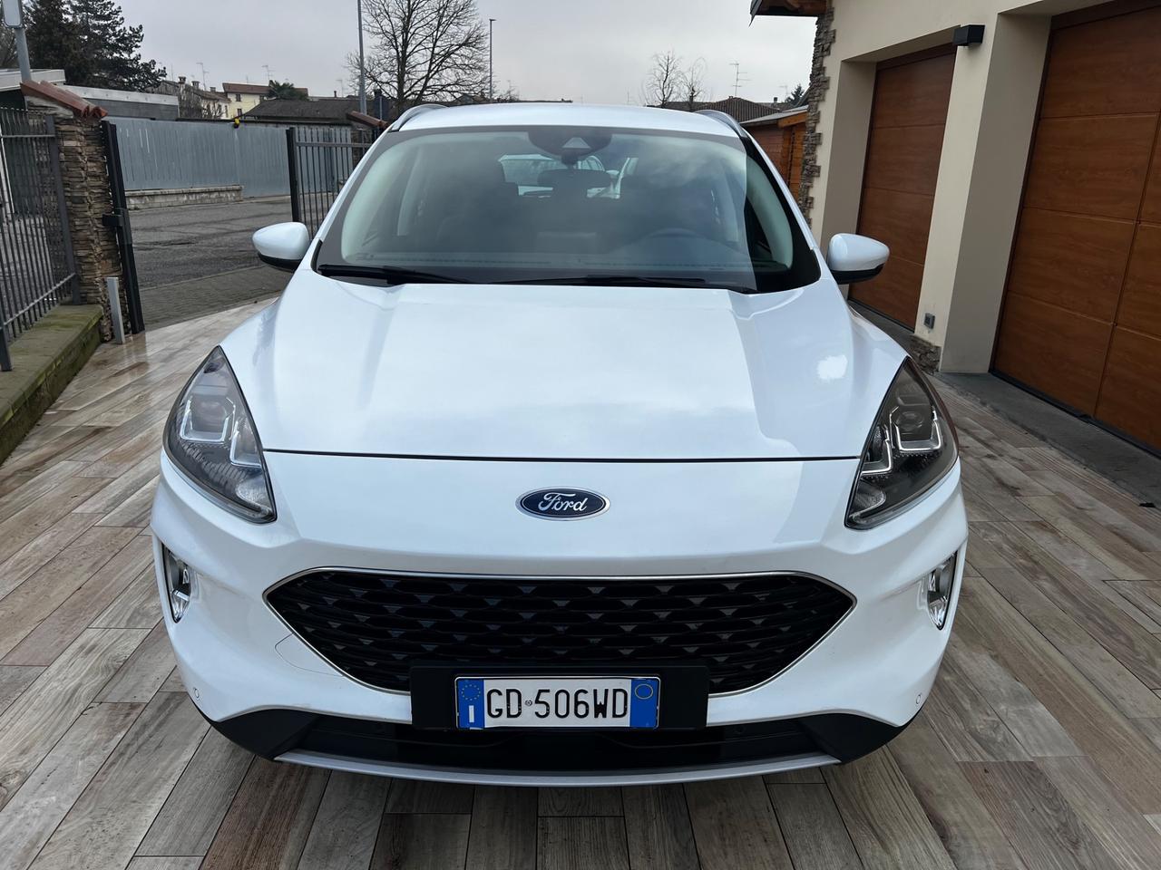 Ford Kuga 1.5 EcoBoost 120 CV 2WD Connect