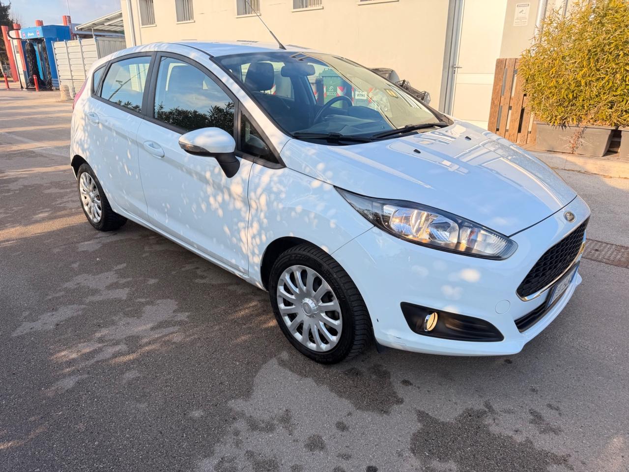 Ford Fiesta 1.5 TDCi 75CV euro6 neopatentati 2016