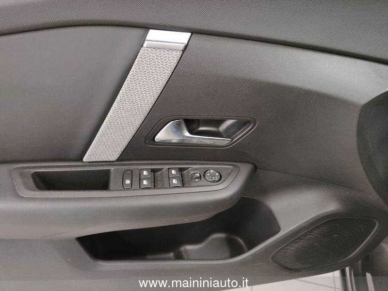 Citroën C4 X 1.2 130cv EAT8 Max + Car Play Cambio Automatico