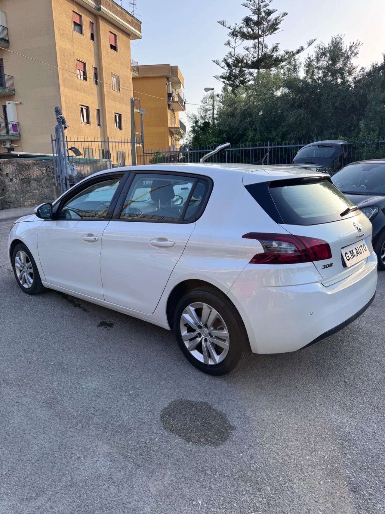 Peugeot 308 BlueHDi automatica 2019