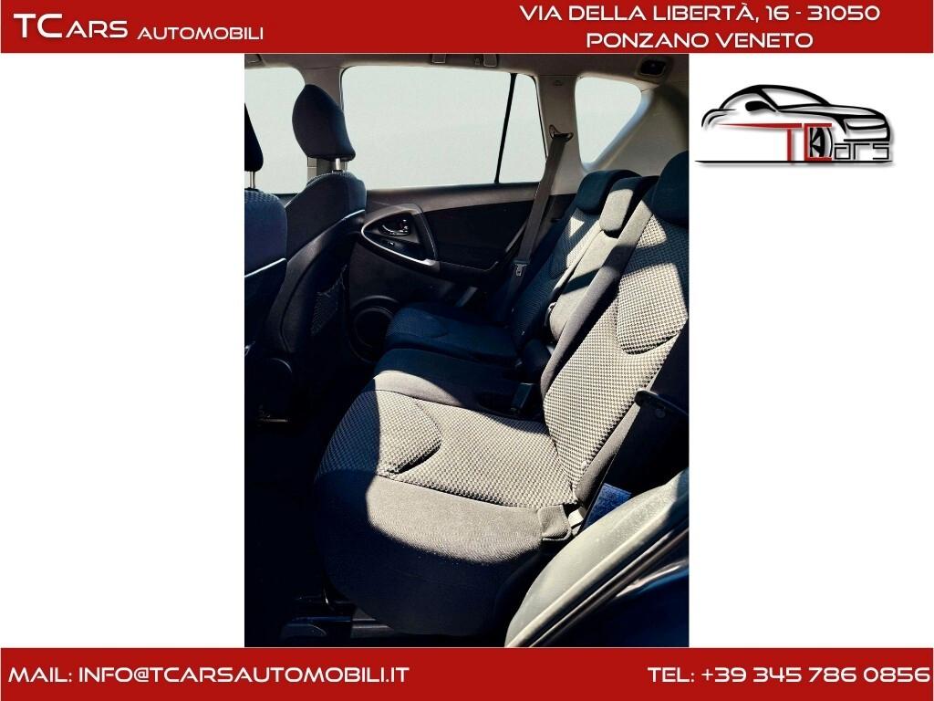 TOYOTA RAV4 2.2 PREZZO VALIDO FINO A SABATO