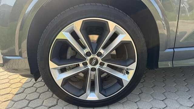 Audi Q2 1.6 TDI S tronic S line Edition