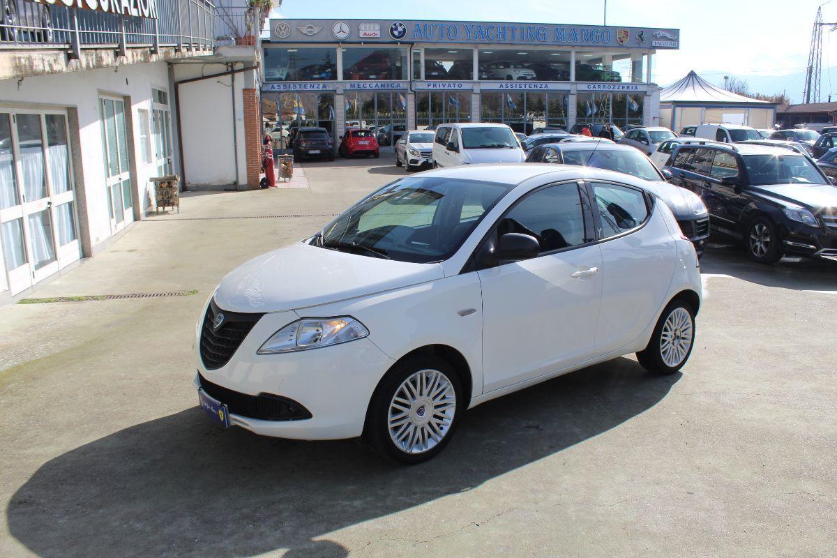 LANCIA - Ypsilon - 1.2 69 CV 5 porte Elefantino
