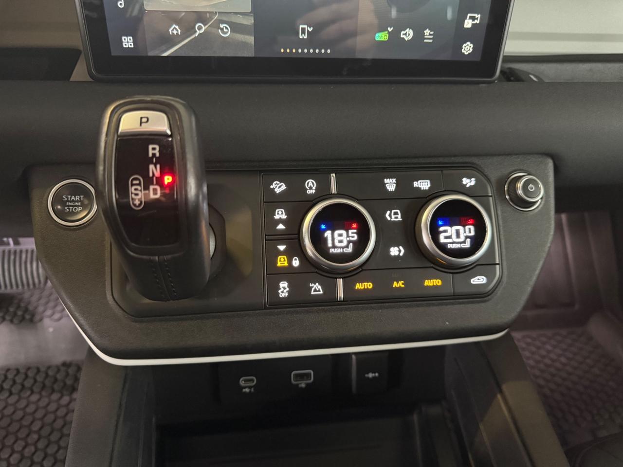 Land Rover Defender 90 3.0D I6 300 CV AWD Auto S