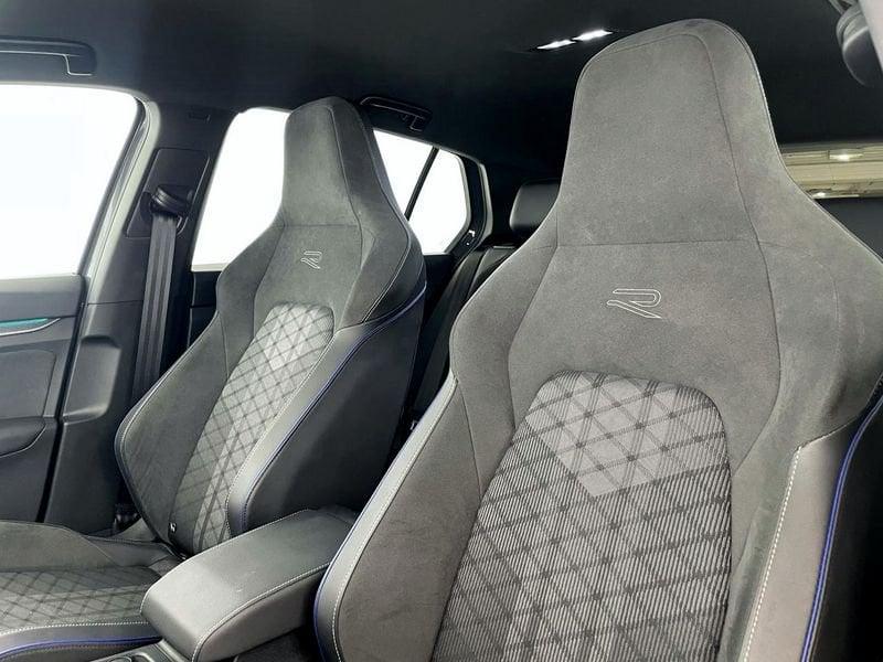 Volkswagen Golf Golf 2.0 TDI 150 CV DSG SCR R-Line