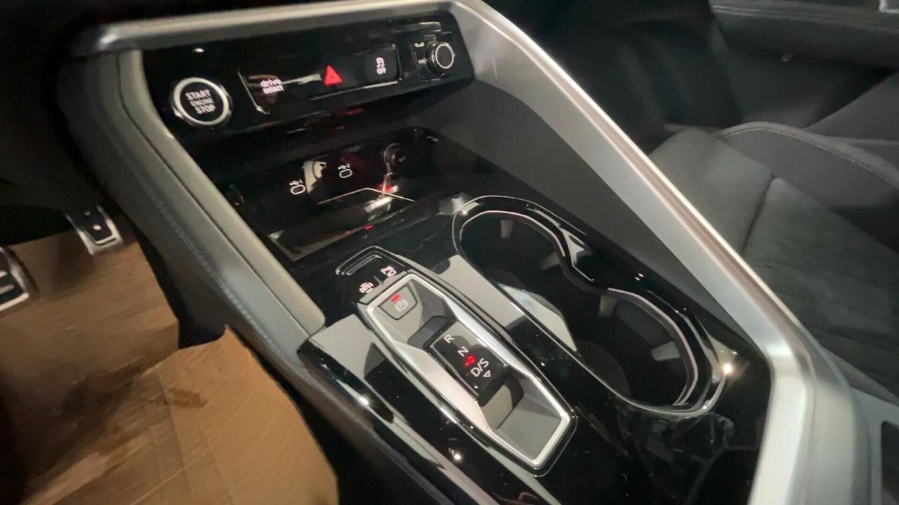 Audi Q5 SPB TDI 150 kW mHEV+ S tronic quattro line edition