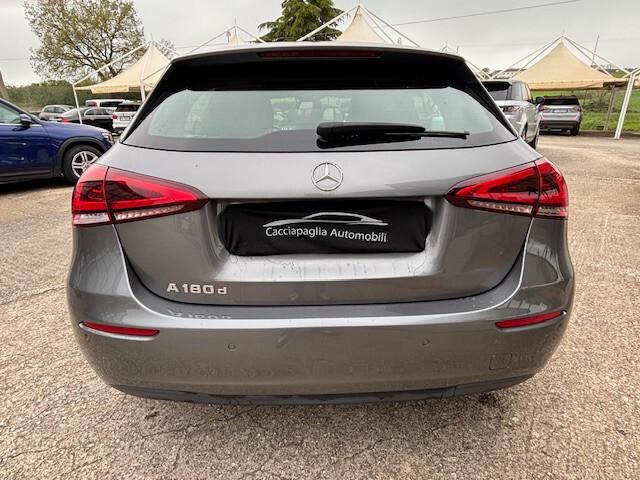 Mercedes-benz A 180 d Automatic Sport 2020