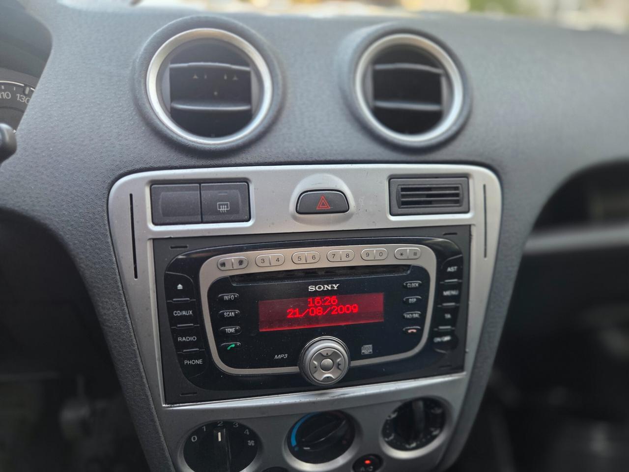 Ford Fusion 1.4 TDCi 5p. Titanium 2009