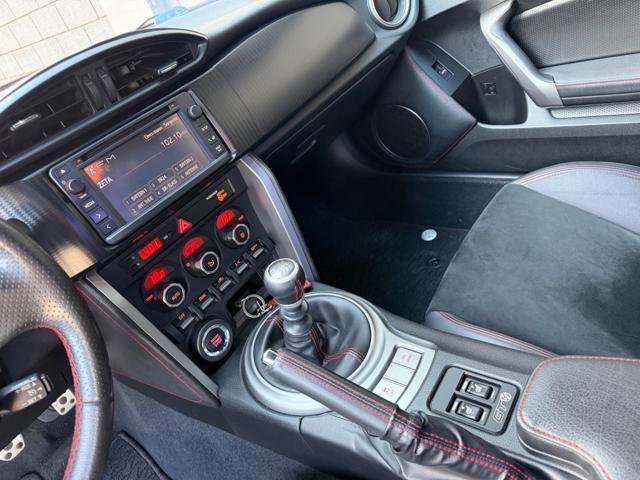 TOYOTA GT86 KIT RESTYLING GME RACING ORANGE SCARICO SERVICE