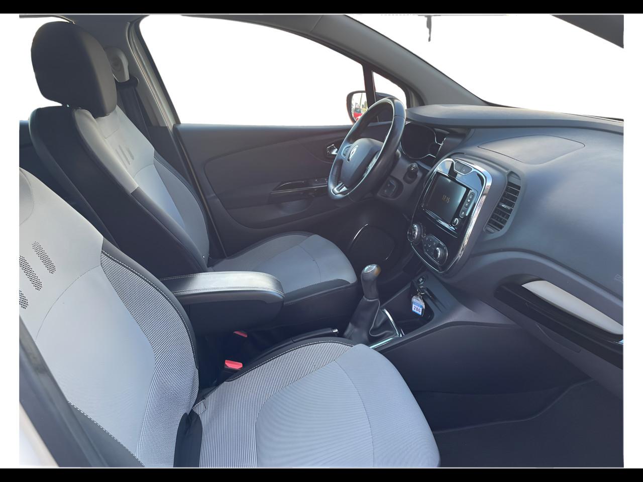 RENAULT Captur 1.5 dci Intens (energy r-link) 90cv E6