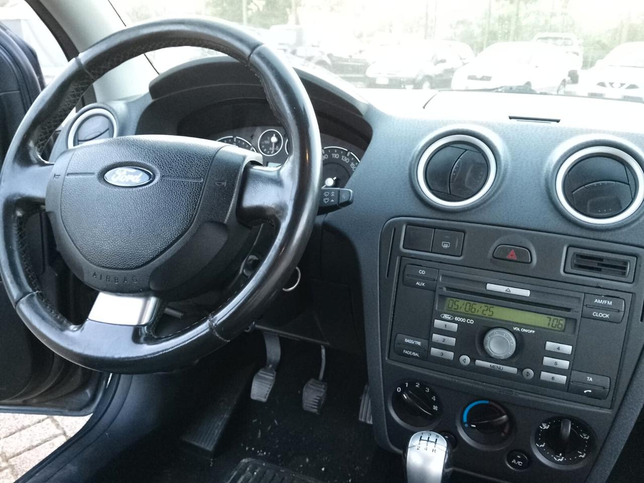 Ford Fusion 1.4 TDCi 5p. Collection