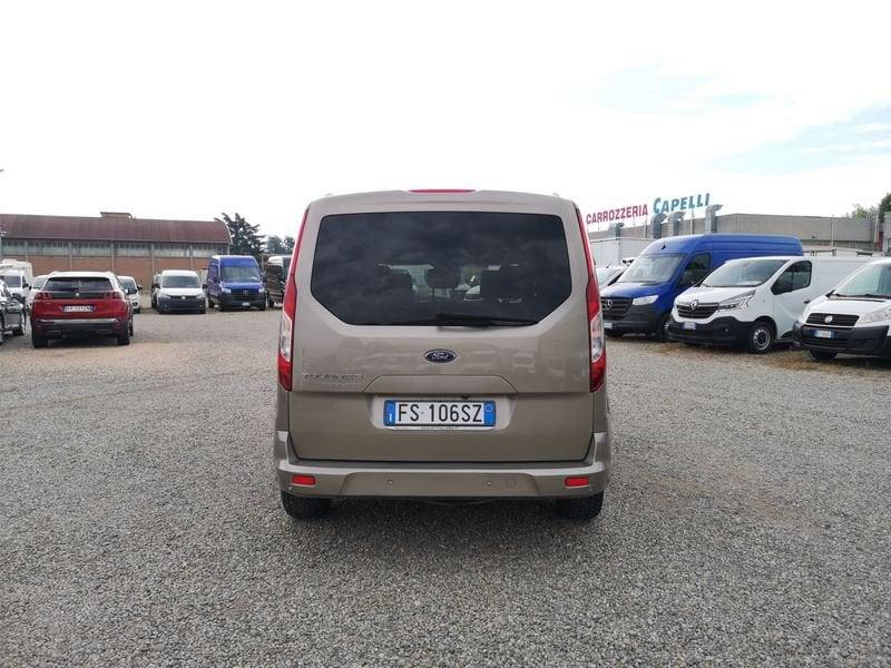 Ford Tourneo Connect 1.5 TDCi 120 CV Powershift Titanium