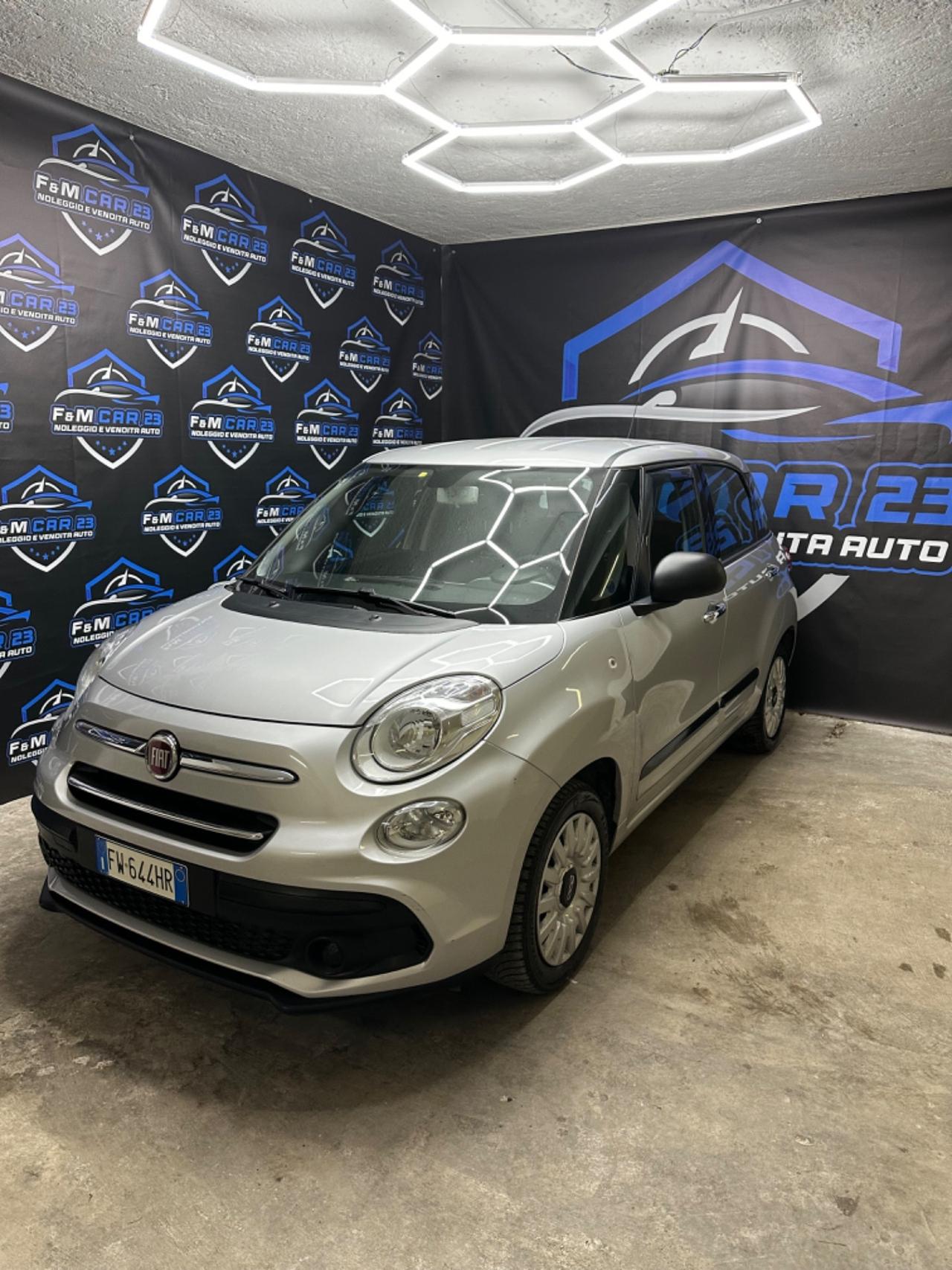 Fiat 500L automatica 2019
