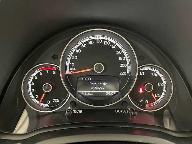 Volkswagen up! 1.0 65CV move up! - NEOPATENTATI -