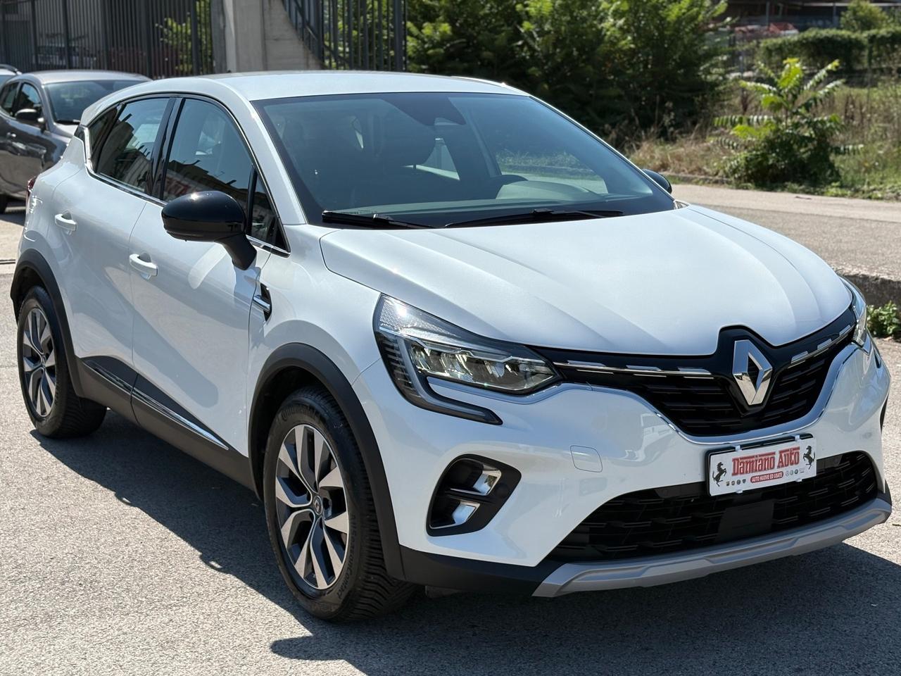 Renault Captur TCe 100 CV GPL ORIGINALE FULL/LED