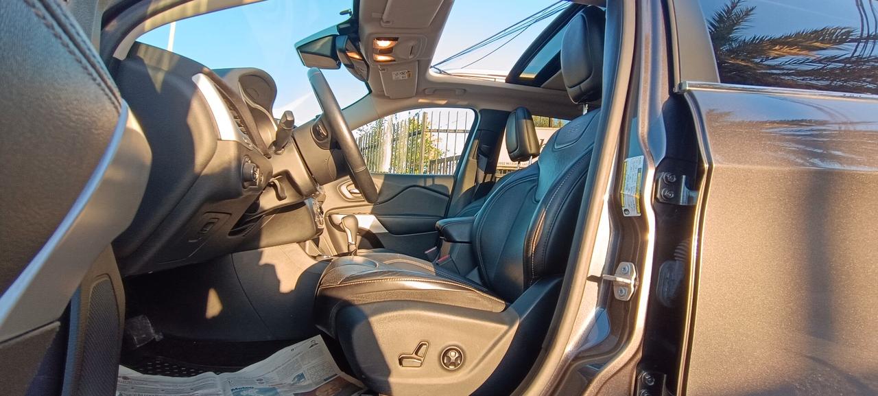 Jeep Cherokee 2.2 Mjt II 4WD Active Drive I Limited