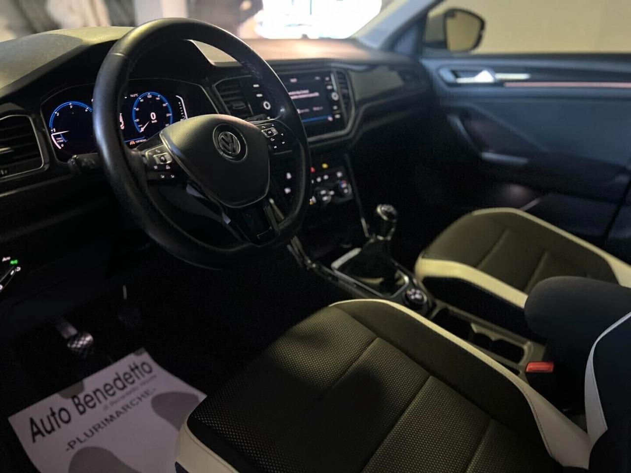 Volkswagen T-Roc 2.0 TDI 150cv 4MOTION 2018