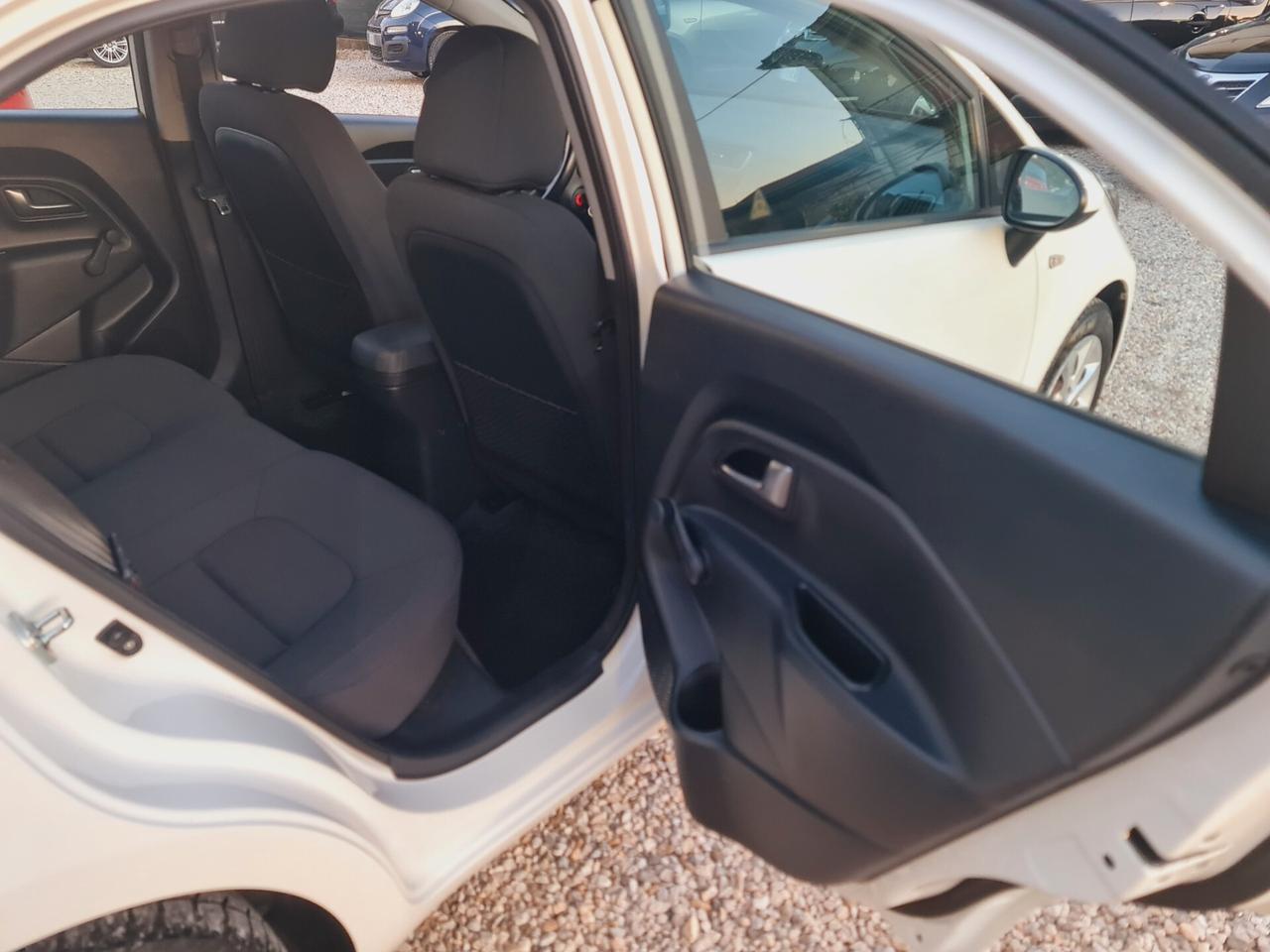 Kia Rio 1.1 CRDi 5p. Active