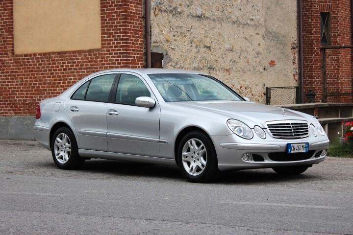 Mercedes-benz E 270 CDI cat Elegance 45.000 KM CERTIFICATI AUTO DA AMATORE PARI NUOVO