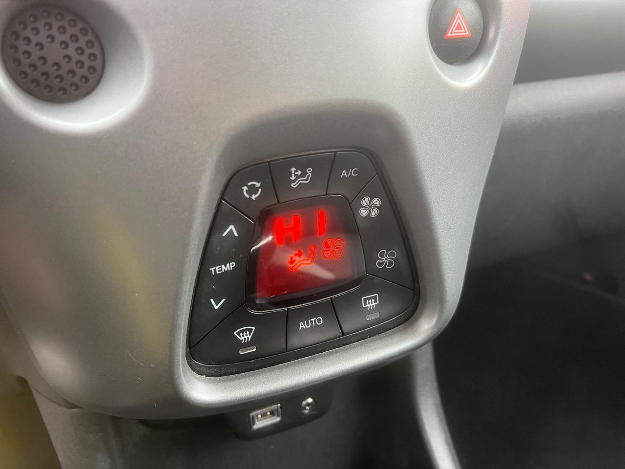 Toyota Aygo 1.0VVT-i 72CV 5porte X-Fun-2018