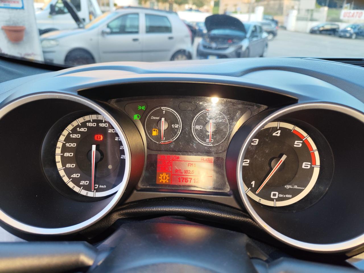 Alfa Romeo Giulietta 1.6 JTDm-2 105 CV Distinctive