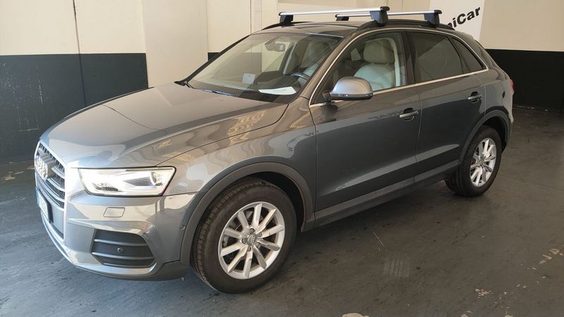 Audi Q3 2.0 TDI 120 CV S tronic Business