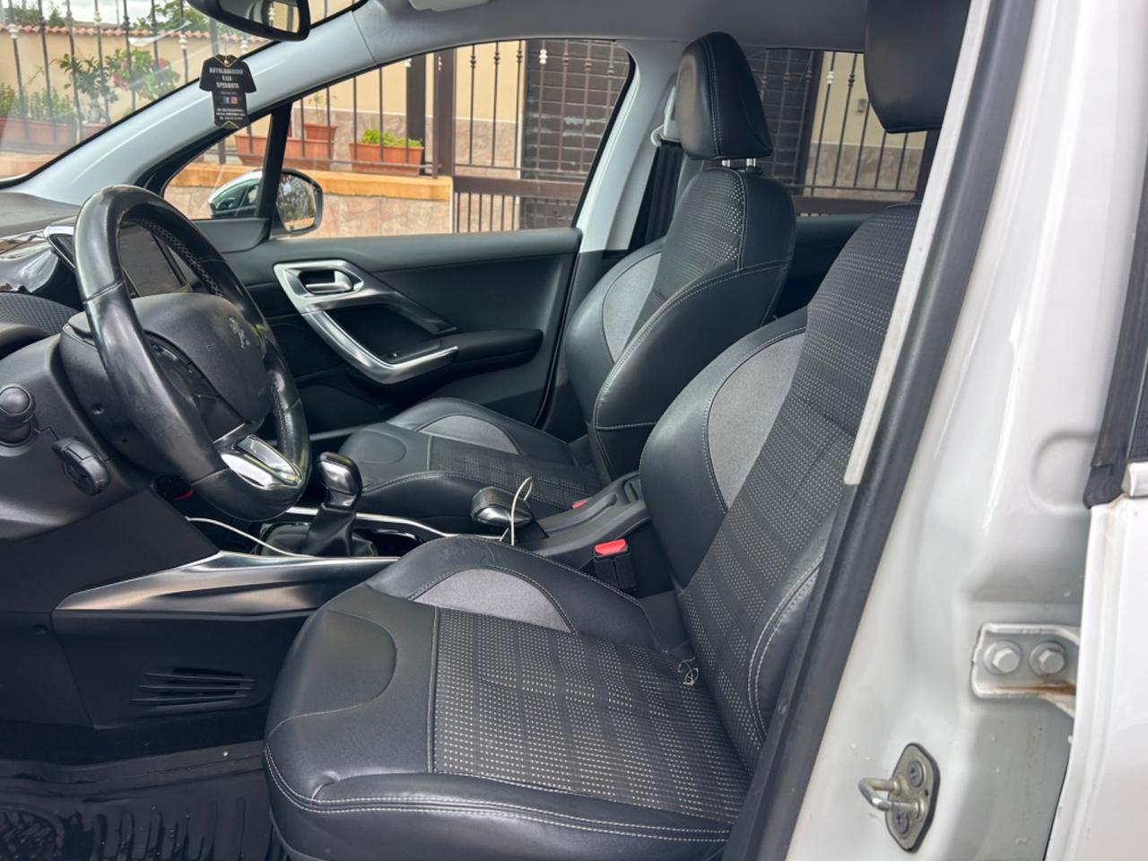 Peugeot 2008 1.6 e-HDi 92 CV Stop&Start Allure