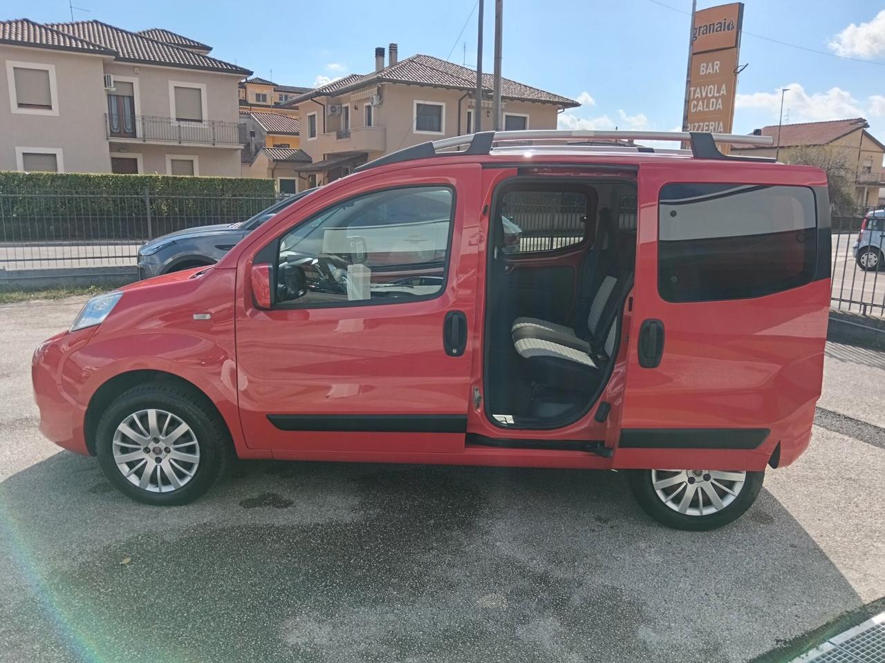 Fiat Qubo 1.3 MJT 75 CV Trekking