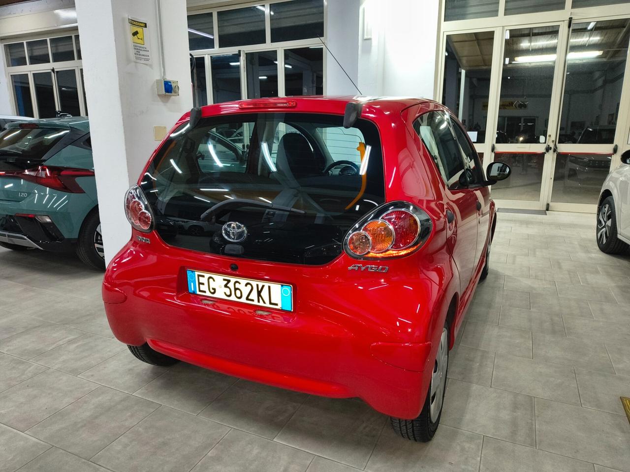 Toyota Aygo 1.0 12V VVT-i 5 porte Now