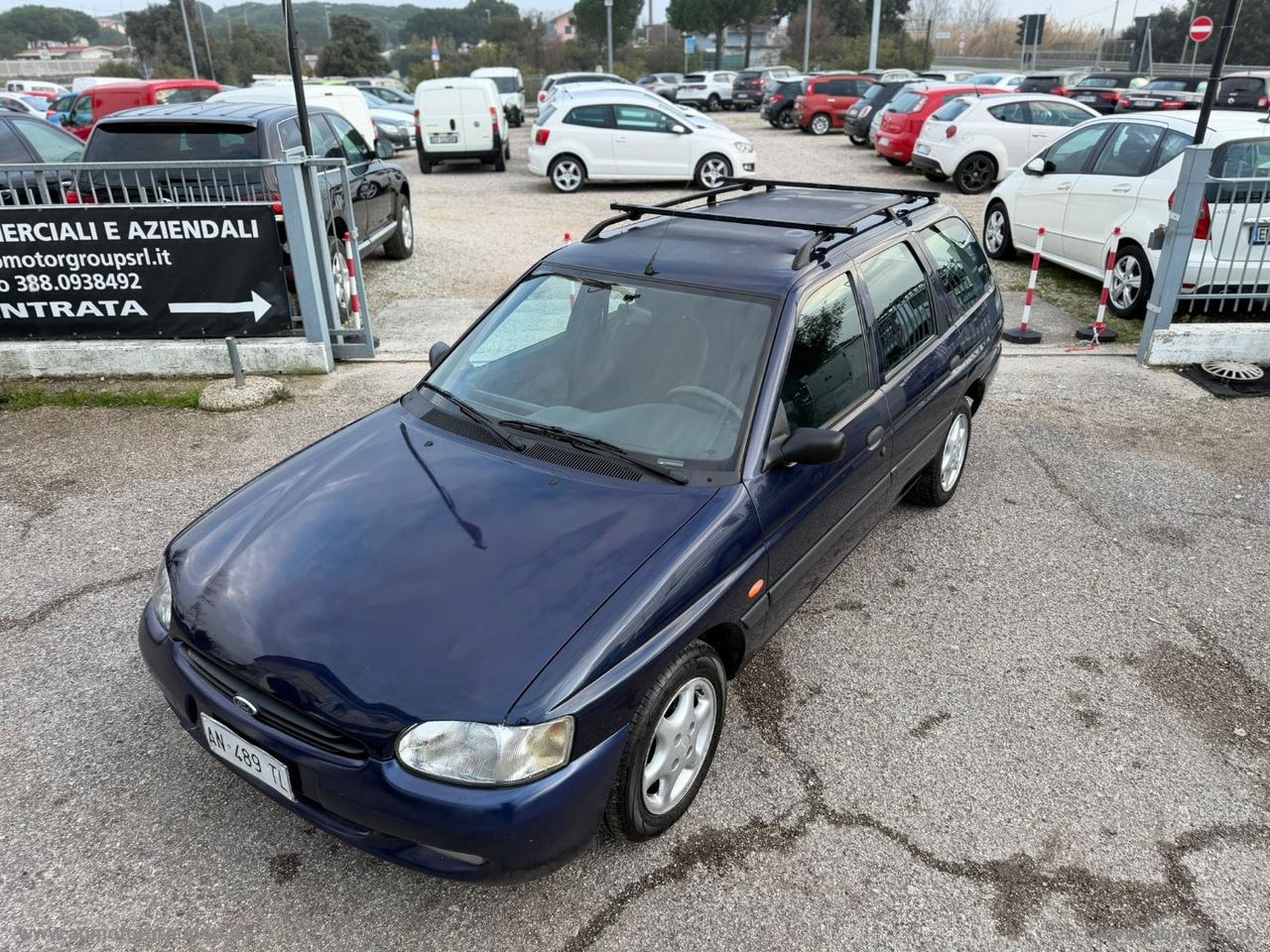 FORD Escort 1.6I 16V SW GHIA