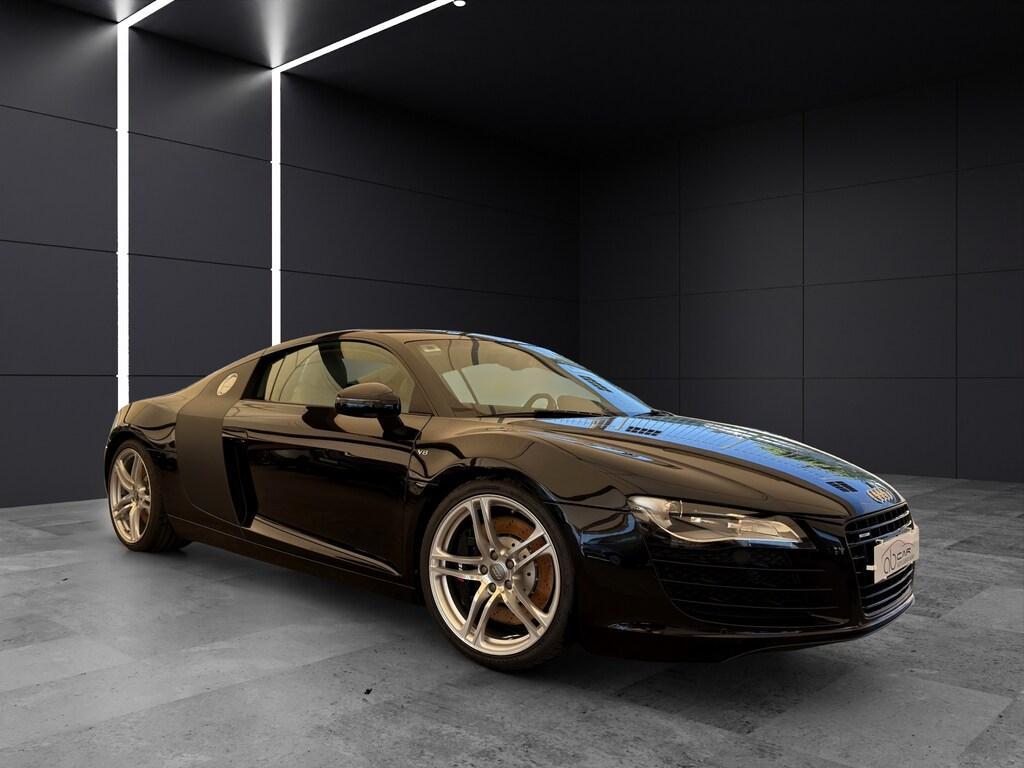 Audi R8 Coupe 4.2 V8 quattro r-tronic