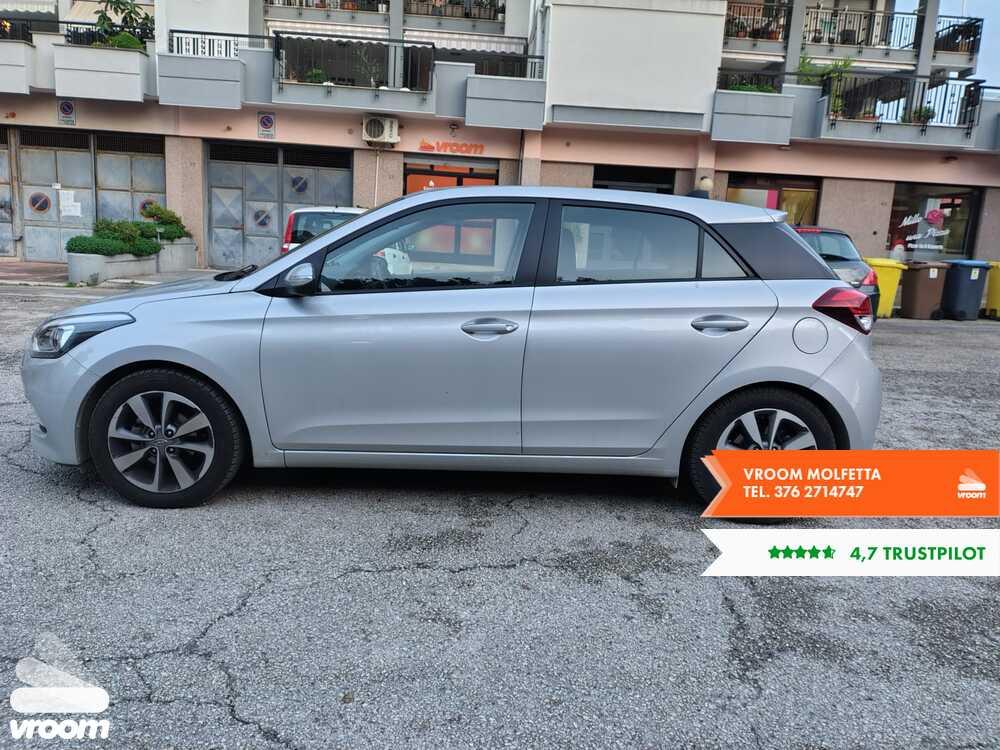 HYUNDAI i20 2ª serie i20 1.2 84 CV 5 porte Com...