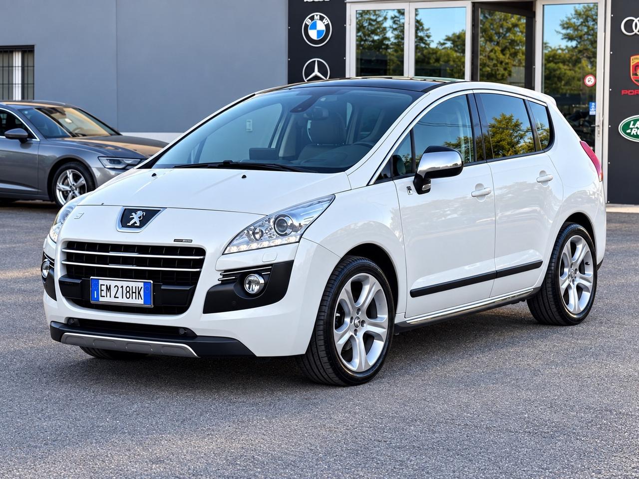 Peugeot 3008 HYbrid4 catena di distribuzione eseguita