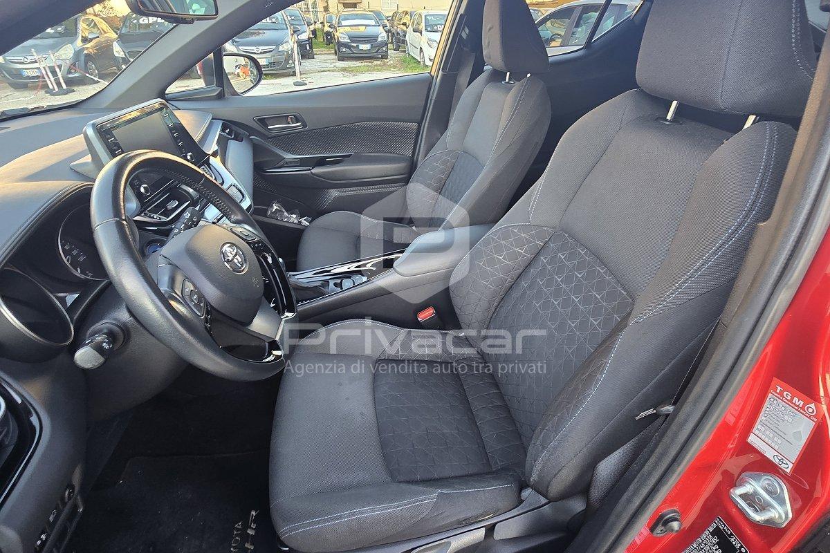 TOYOTA C-HR 1.8 Hybrid E-CVT Trend