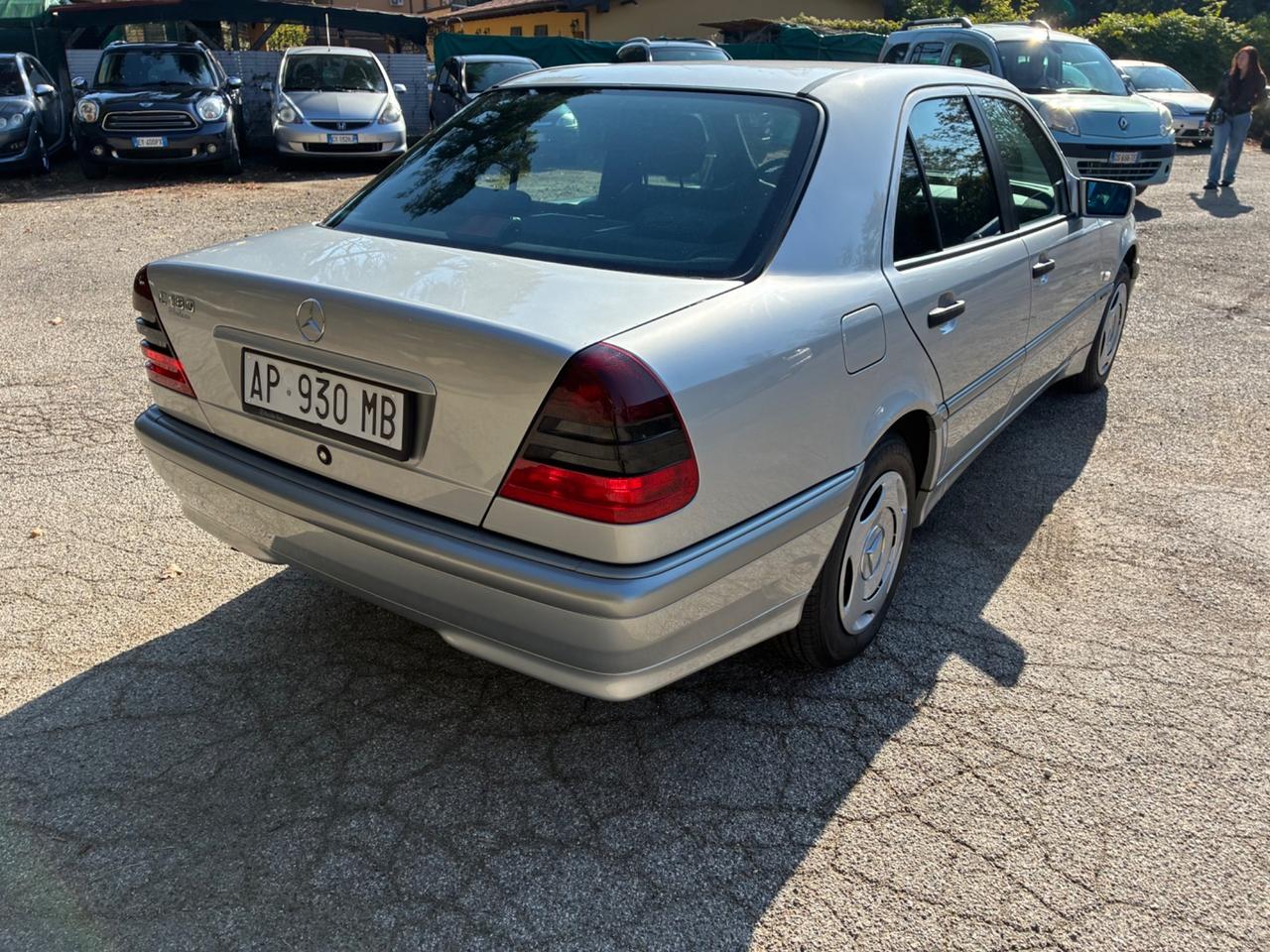 Mercedes-benz C 180 benzina 24.000 km pari nuovo