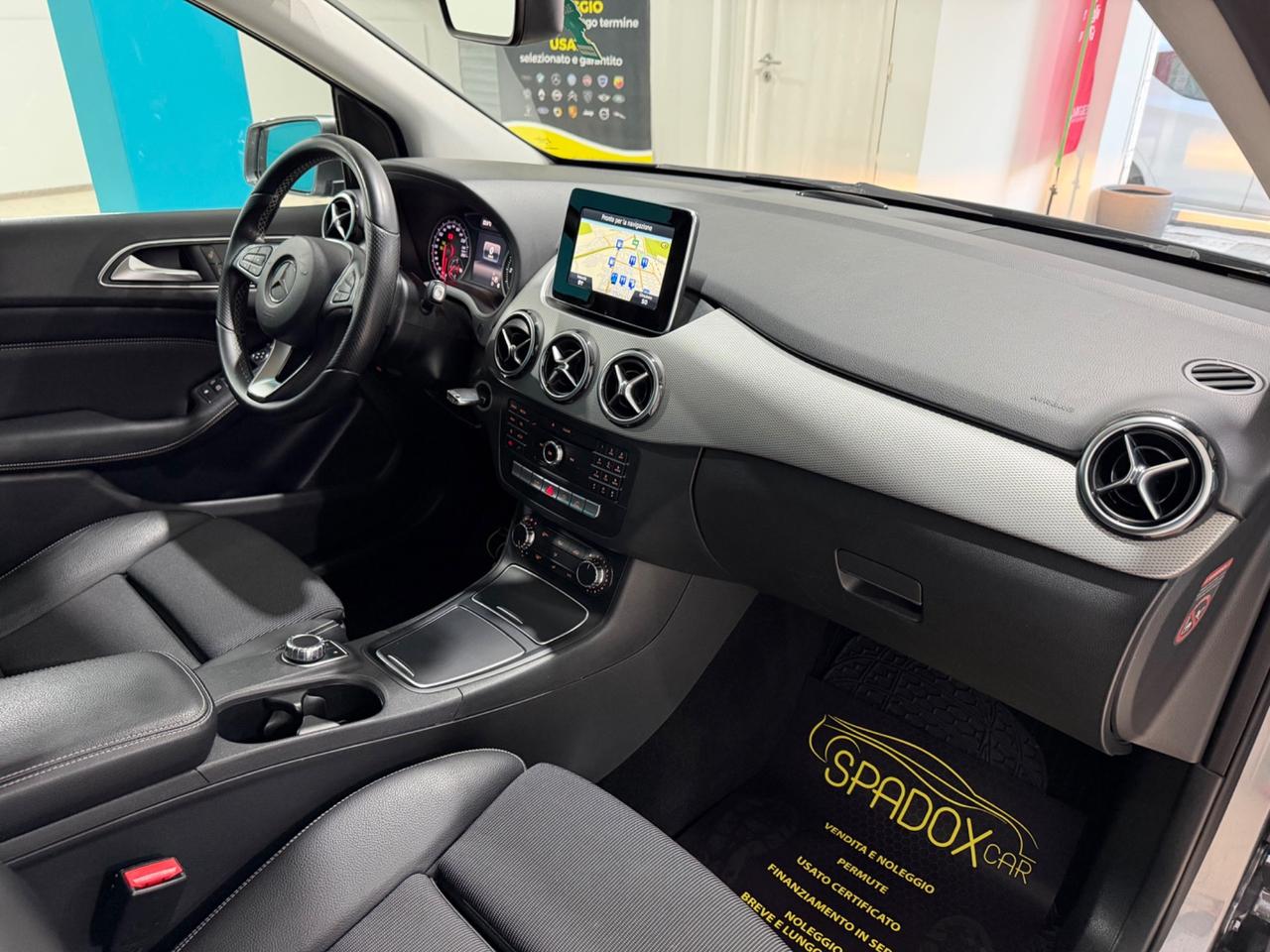 MERCEDES CLASSE B 2015 SPORT *AUTOMATICO