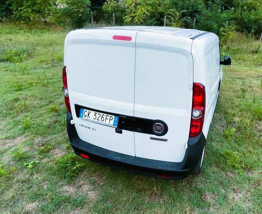 Fiat Doblò 1.6 MJT 105CV Cargo Business - IVA ESPOSTA -- Km certificati