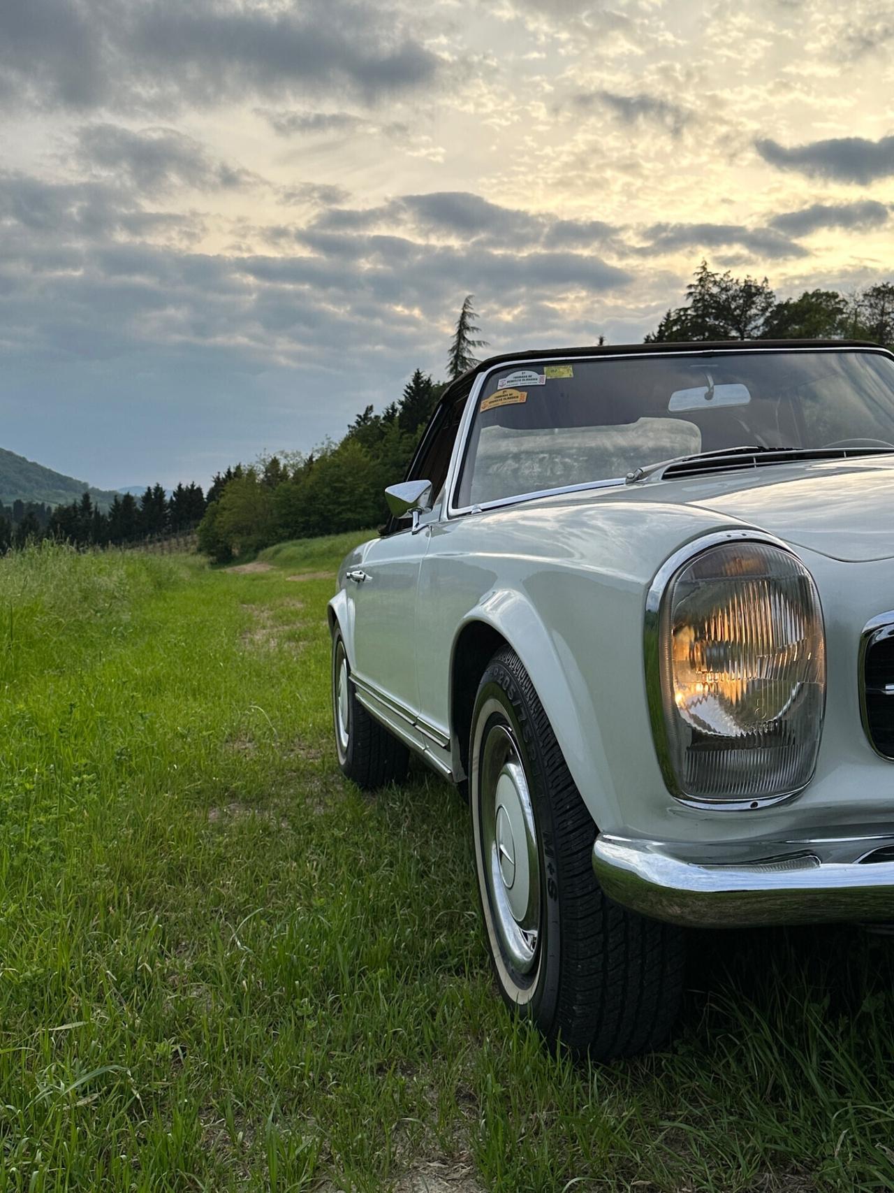 Mercedes-benz SL 230 “Pagoda”