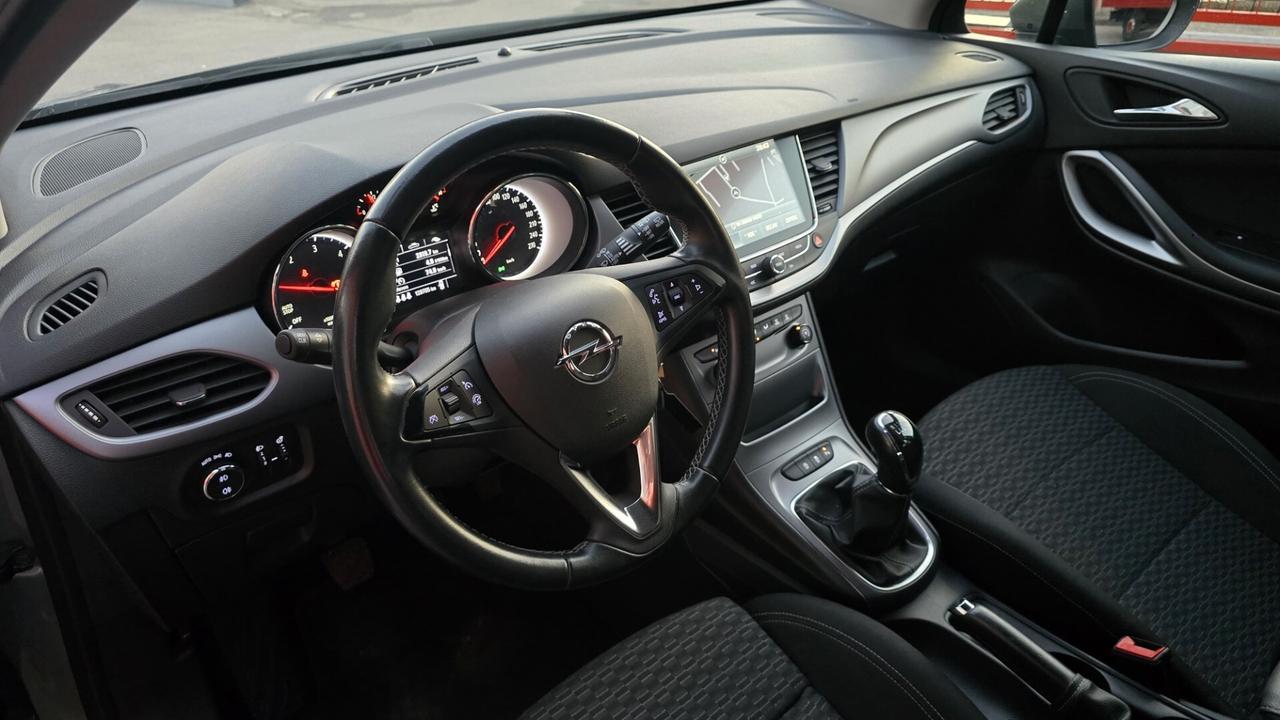 OPEL ASTRA 1.6 CDTI SPORTS TOURER BUSINESS 110CV - NEOPATENTATI