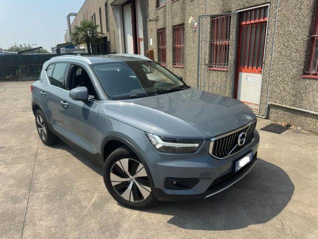 VOLVO XC40 T4 Recharge Plug-in Hybrid Inscription Expression