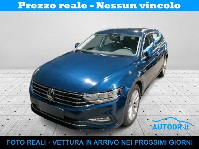 VOLKSWAGEN Passat Variant 2.0 TDI EVO 150cv Business Fari LED, Navi, Ambient