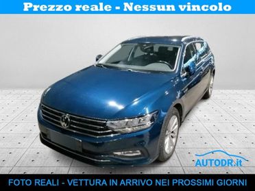 VOLKSWAGEN Passat Variant 2.0 TDI EVO 150cv Business Fari LED, Navi, Ambient