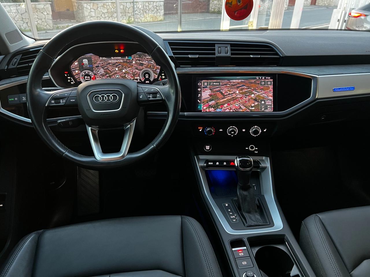 Audi Q3 SPB 40 TDI Quattro S tronic S Line-MATRIX