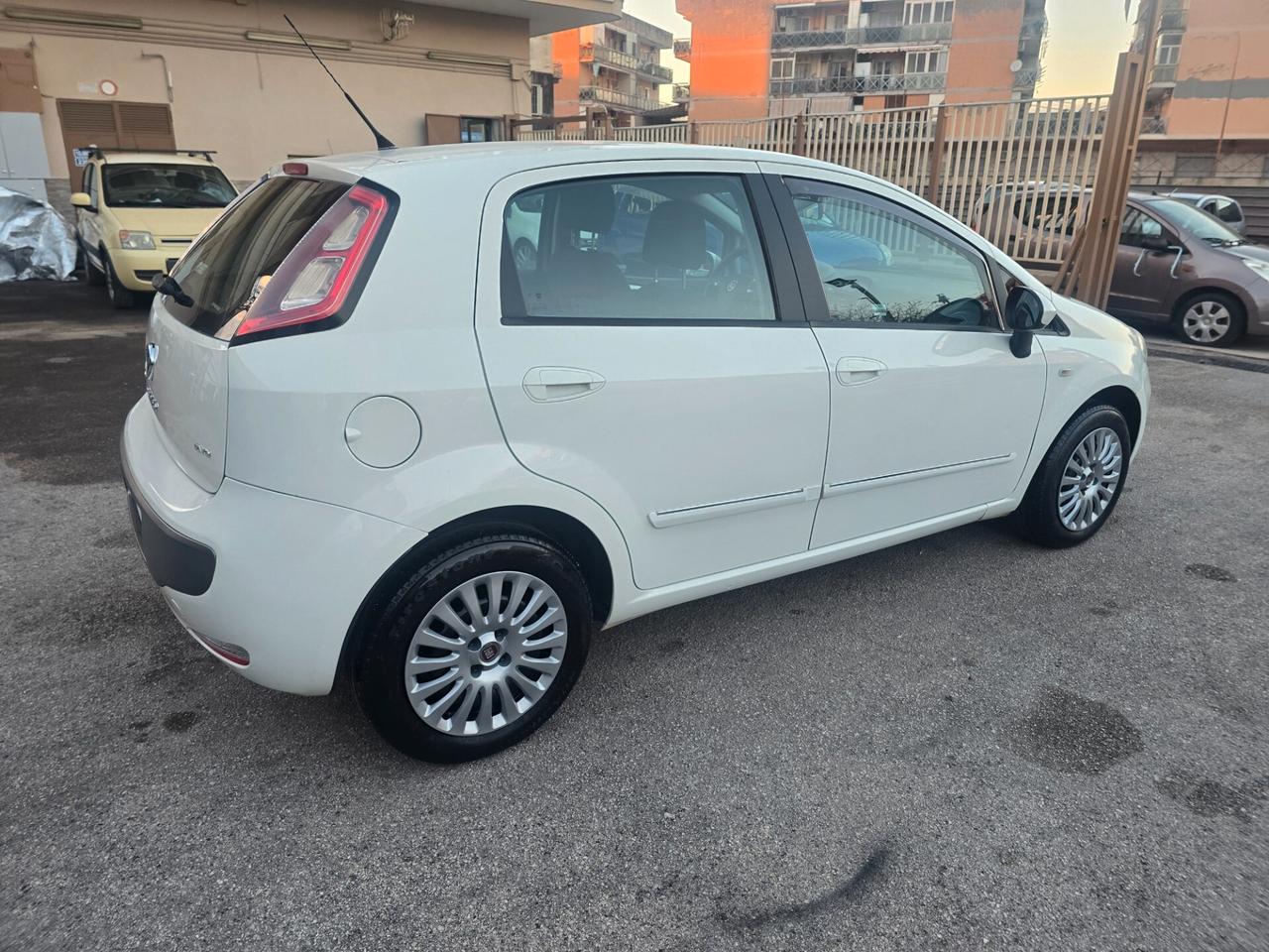 Fiat Punto Evo 1.3 Mjt 75 CV 5 porte Dynamic