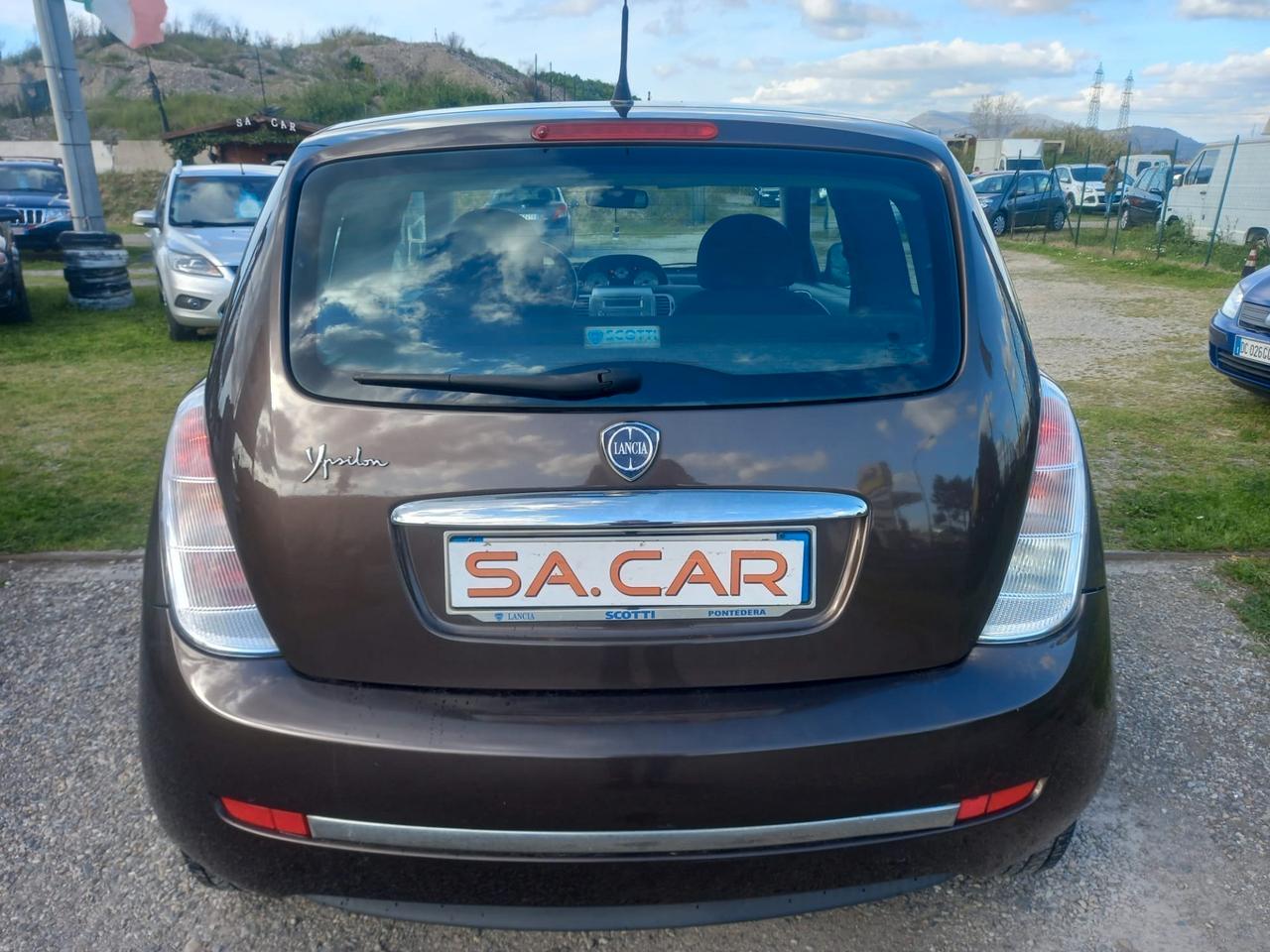 LANCIA YPSILON 1.2 Benz Perfetta 2010