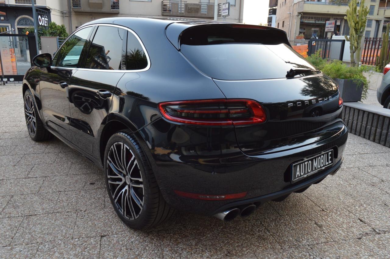 Porsche Macan 3.6 Turbo