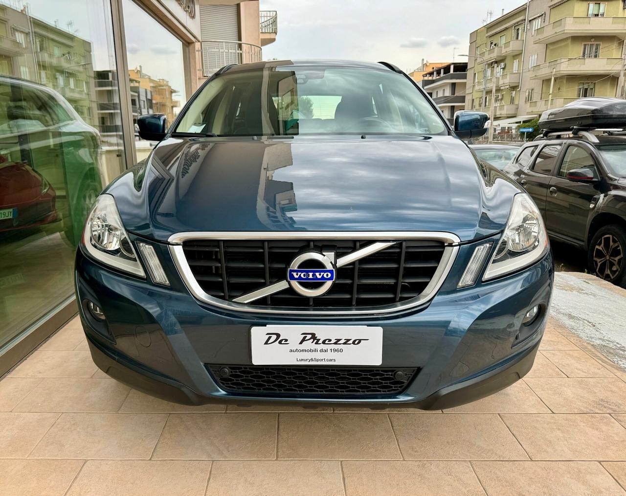 Volvo XC 60 XC60 2.4 D 175 CV FWD Geartronic Momentum