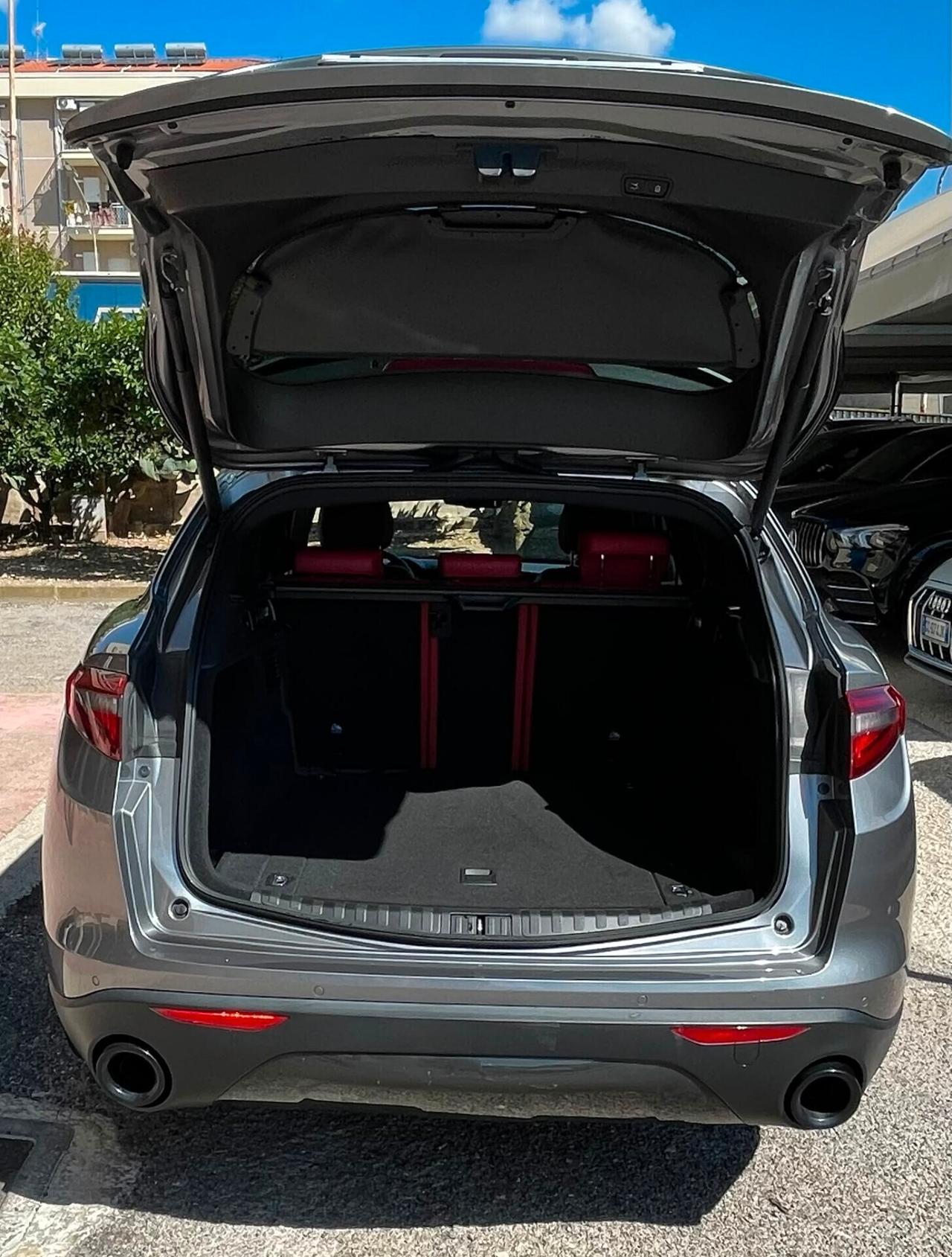 Alfa Romeo Stelvio 2.2 210 CV AT8 Q4 Veloce