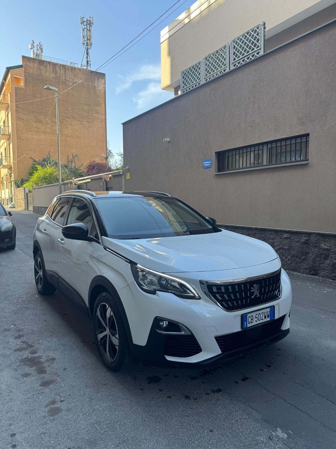 Peugeot 3008 BlueHDi 130 S&S Allure
